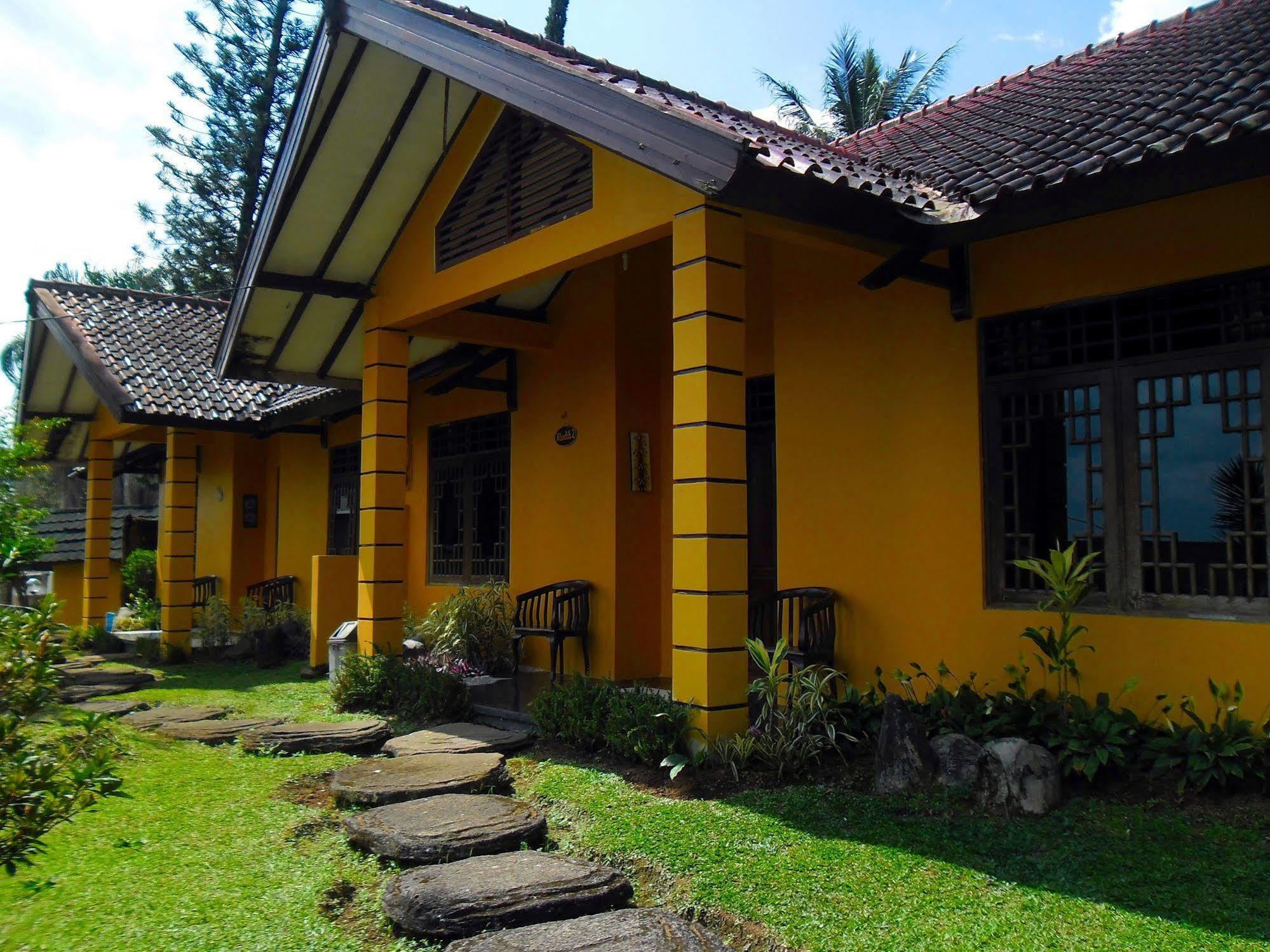 Sitamiang Resort Hotel Bogor Exterior photo